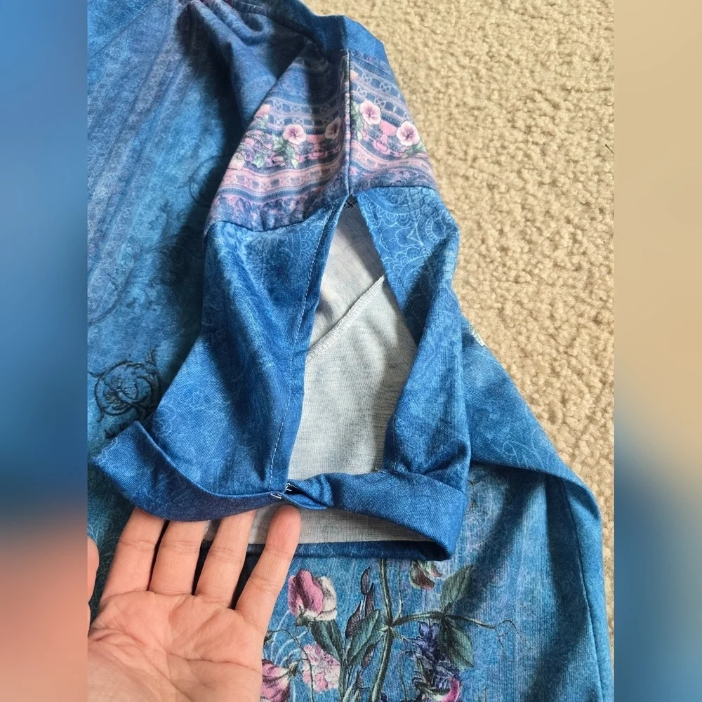 🌈Floralcore Short Sleeve Scoop Neckline Tee Top - Picture 6 of 6